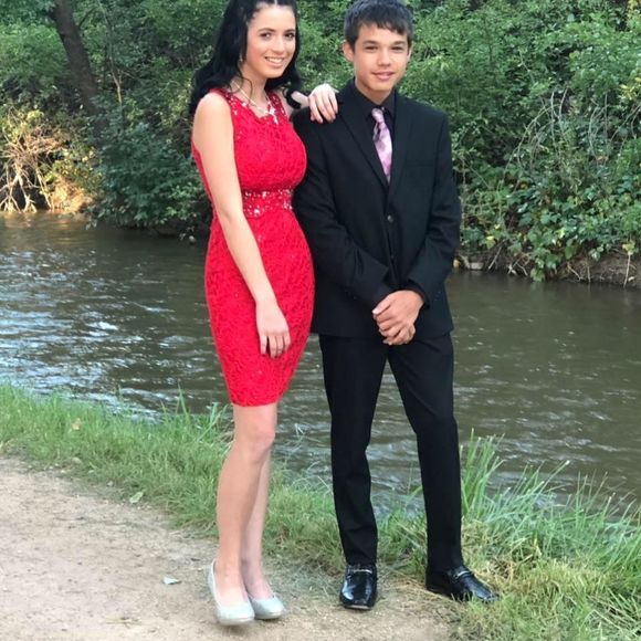 Meet your Posher, Nikki - Picture 1 of 1